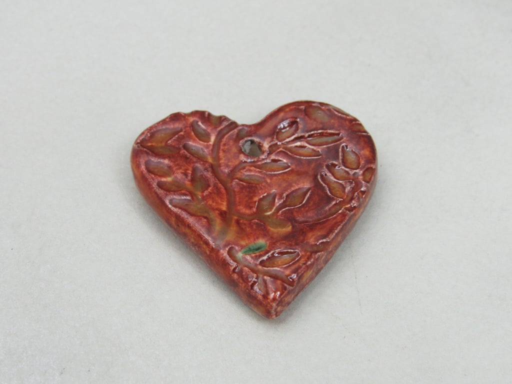 Medium Bright Copper Leaf Texture Heart Shaped Ceramic Pendant