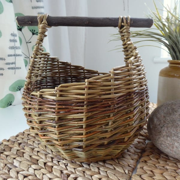 Small Pot Belly Willow Basket with a Wooden Handle