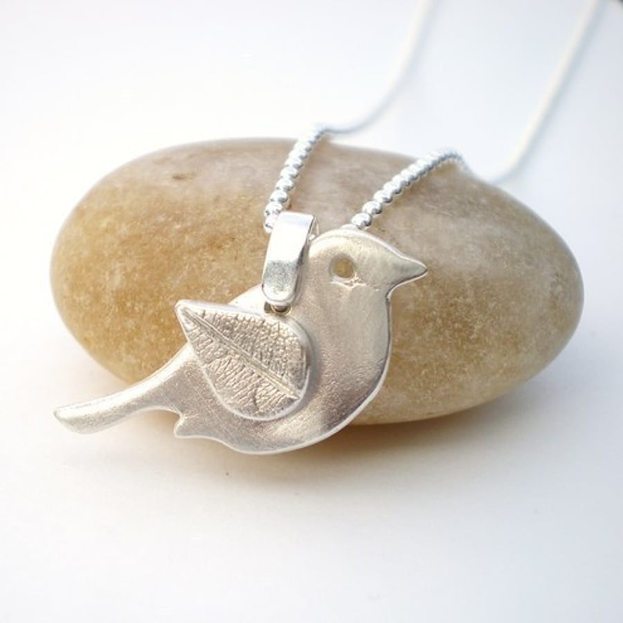 Tiny Silver Leaf Tweet Bird