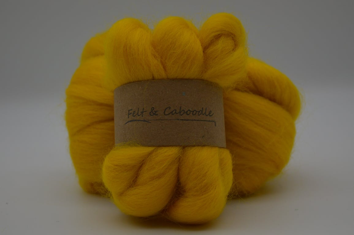 Buttercup Corriedale top