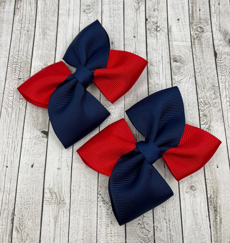 Navy and Red Square Double with Bows on Clips (pair)