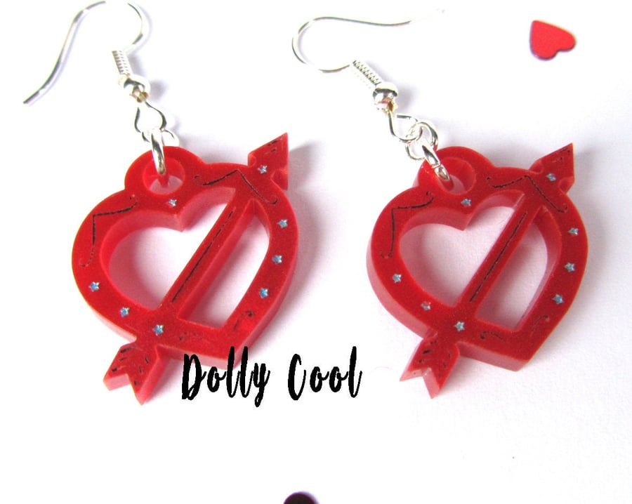 Acrylic Heart and Arrow Earrings - 40s 50s Reproduction - Vintage Style Novelty 