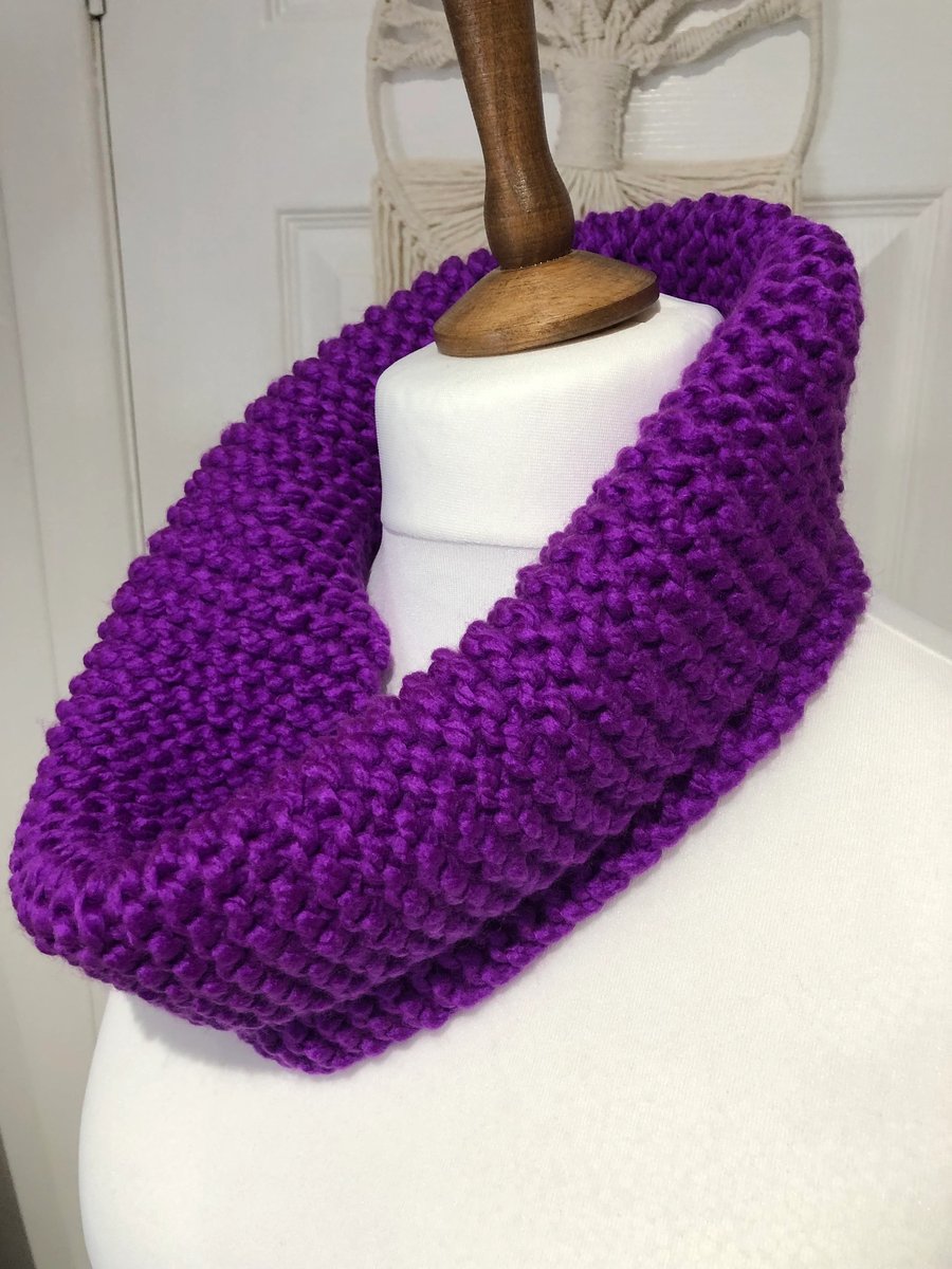 Chunky Cowl Vibrant Purple Neck warmer acrylic knit ribbed 6" deep x 25"around