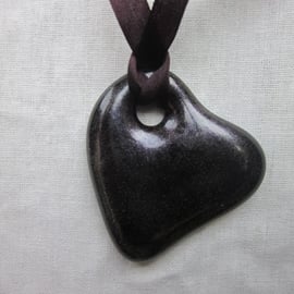 Handmade cast glass pendant - Heart of glass - Gothic plum 