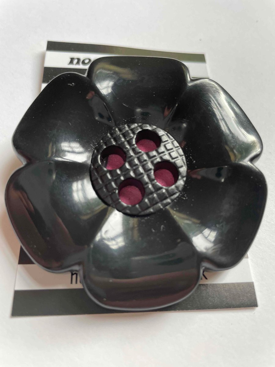 Big Black Flower Button Brooch Hair Clip