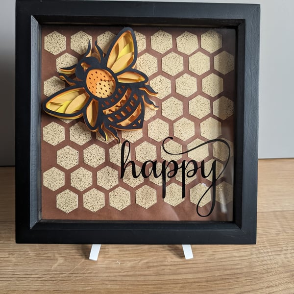 Bee happy wall art