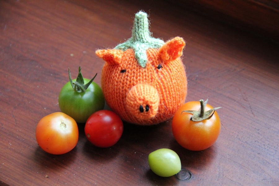 Halloween Pumpkin Piglet