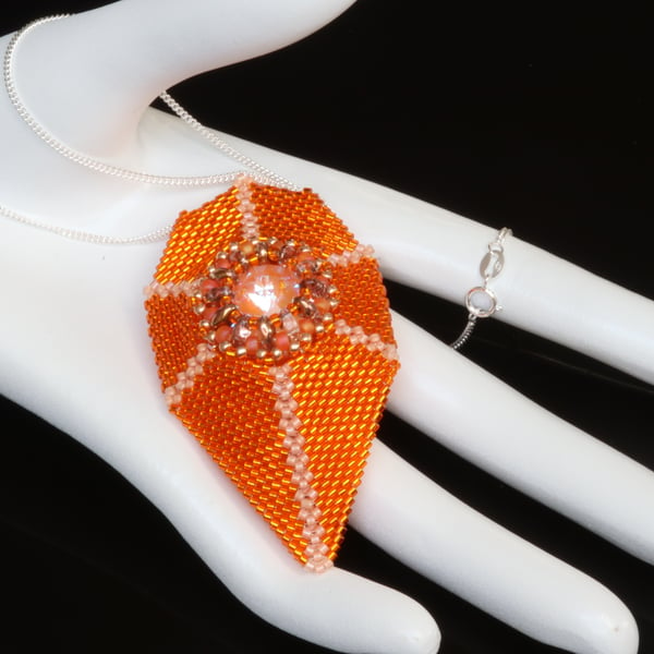 Fishtail Pendant in Orange and Peach