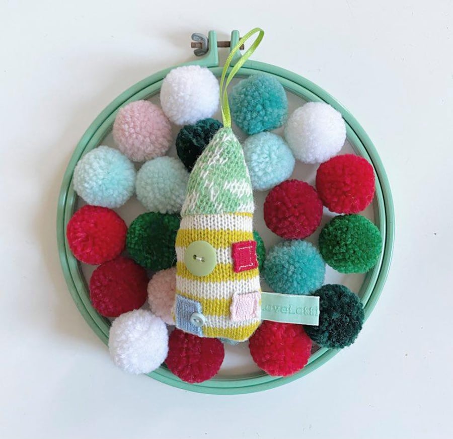 Knitted lavender cabins