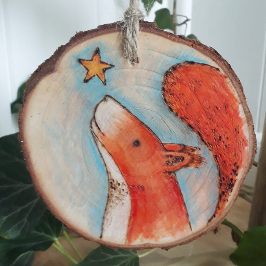  Reach for the stars... animal pyrography wood slice hanging decorations