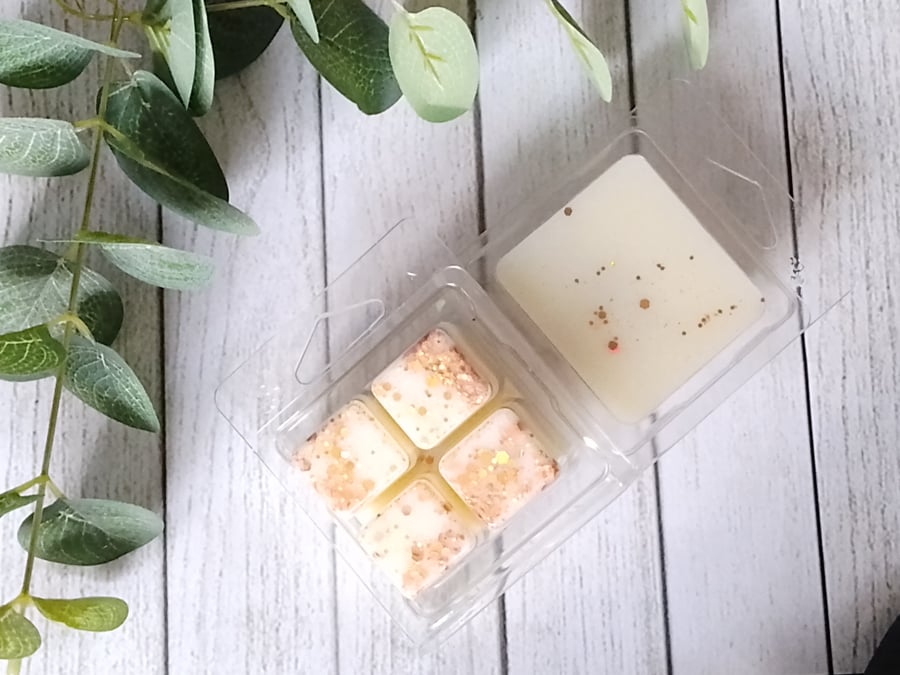 Coco Fantasy Soy Wax Clam