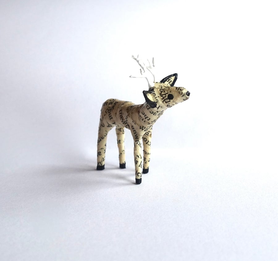 Tiny Paper Deer, Handmade Nature Inspired Joy Gift for Book Lovers,Whimsical Art