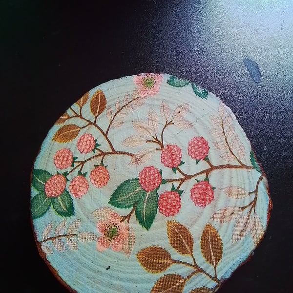 Woodslice decoupage coaster 