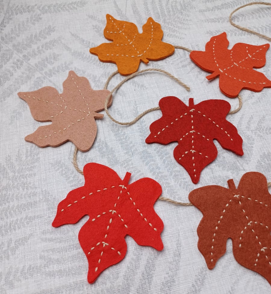 Autumn garland, leaf bunting, felt leaf shapes, fireplace decorations