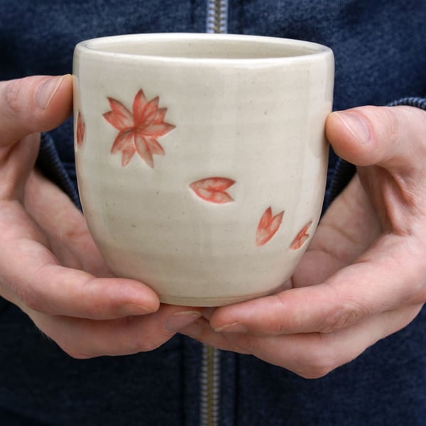 Hanami tea beakers - simply clay handmade floral pattern cups