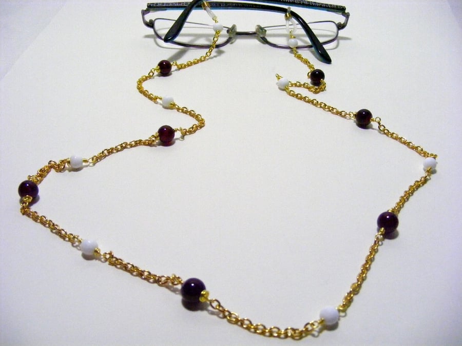 Cherry Agate and White Shell Spectacle Chain