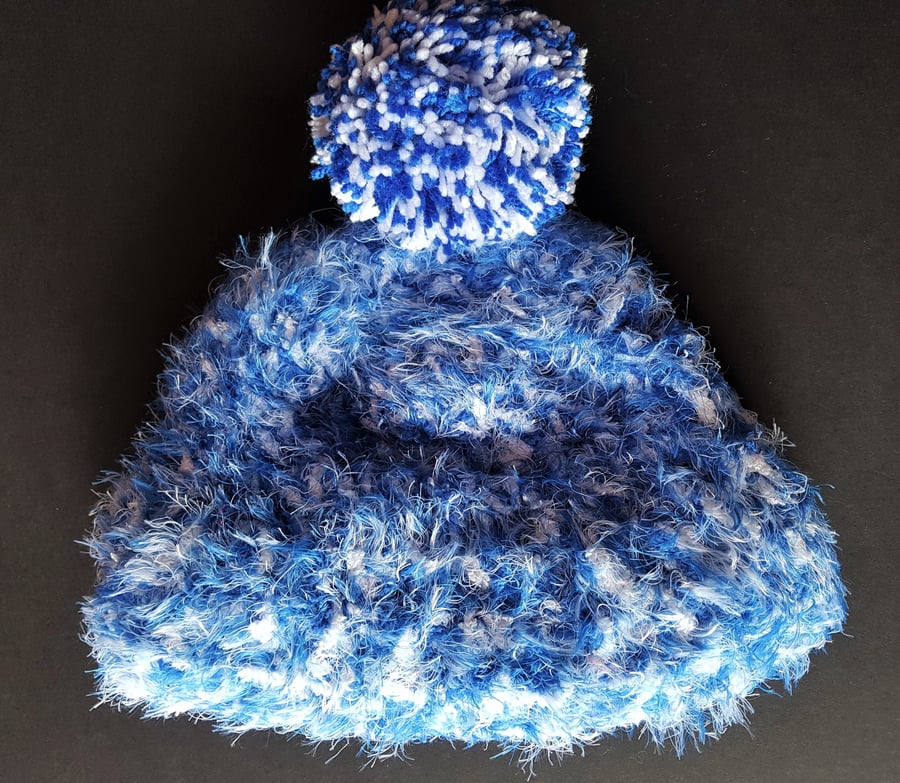 Blue and White Chunky Crochet Bobble Hat