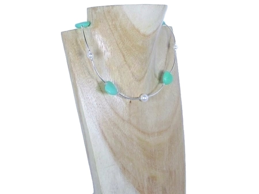 Green Aventurine Hearts Necklace With White Pearls - 17" - 19"