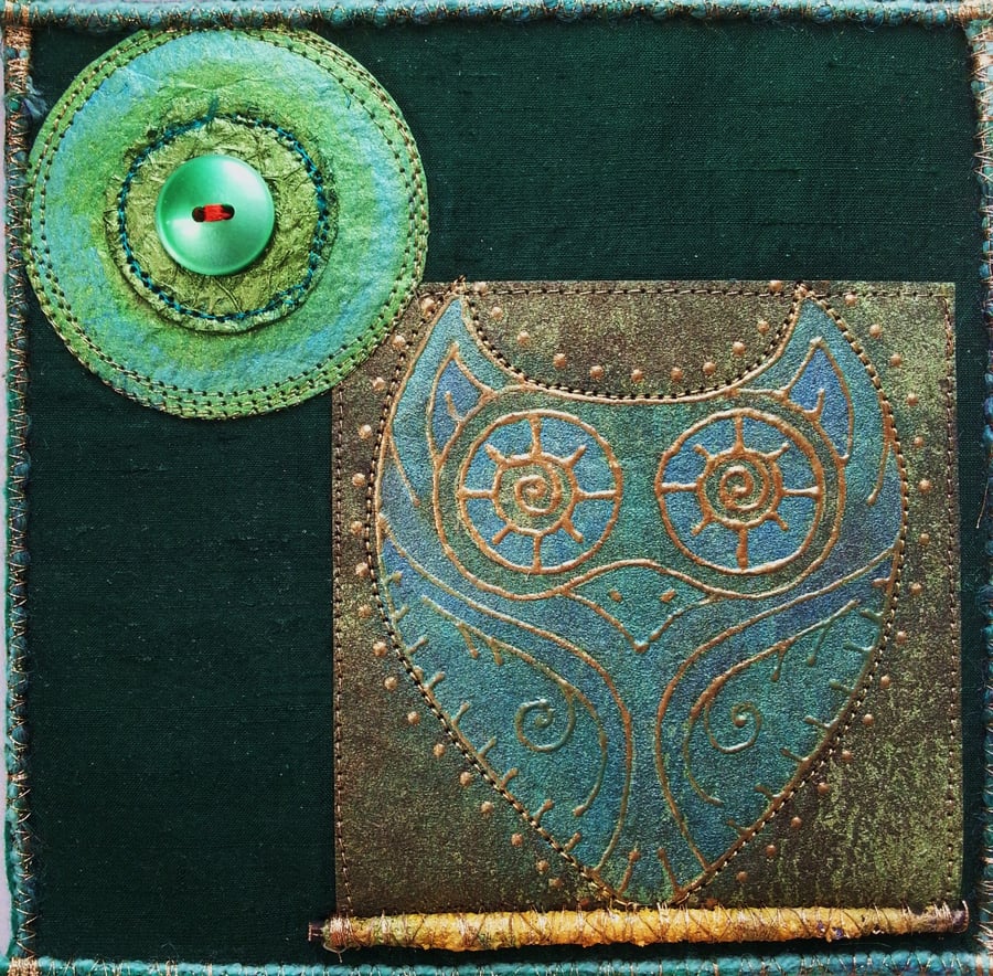 OHP408  - Owl Moon Wall Hanging - 15cm square