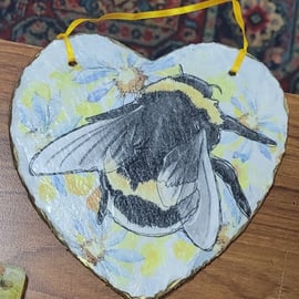 Bumble bee hanging slate heart