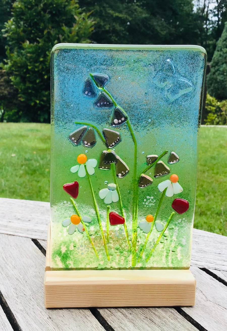 Foxgloves pretty flower panel with candle base