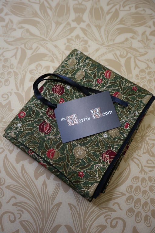 William Morris Scarf Fruit Green