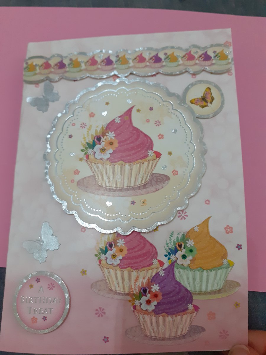 Cupcakes and butterflies birthday wishes card
