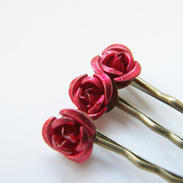 Valentines Red Rose Hair Bobby Pin Set - Bridal Wedding - ROSES ARE RED