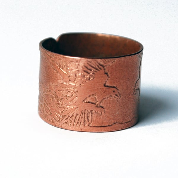 Etched copper raven ring - adjustable size