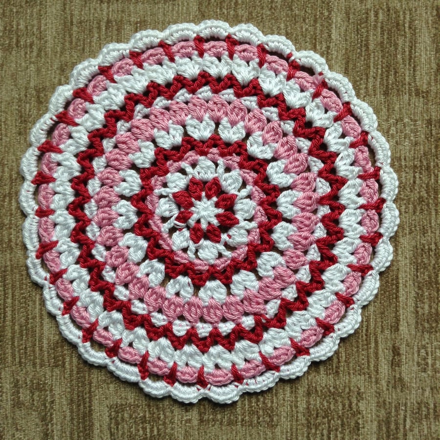 Crochet Mandala Doily Table Mat in Pink and White