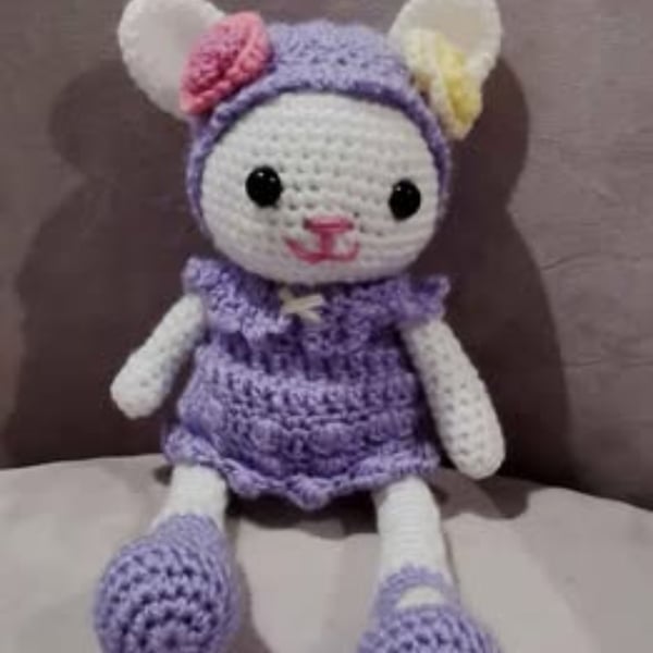 Crochet Lamb in Dresd