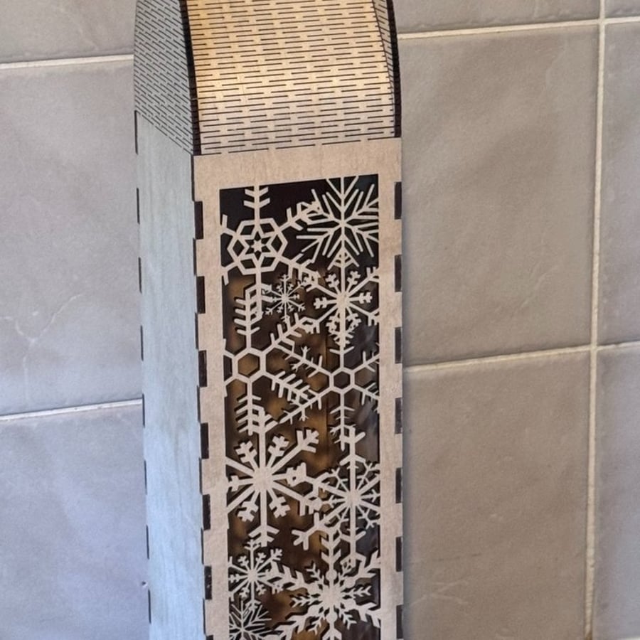 Handmade Christmas Snowflake Wine Bottle Gift Box – Wooden Wine Carrier