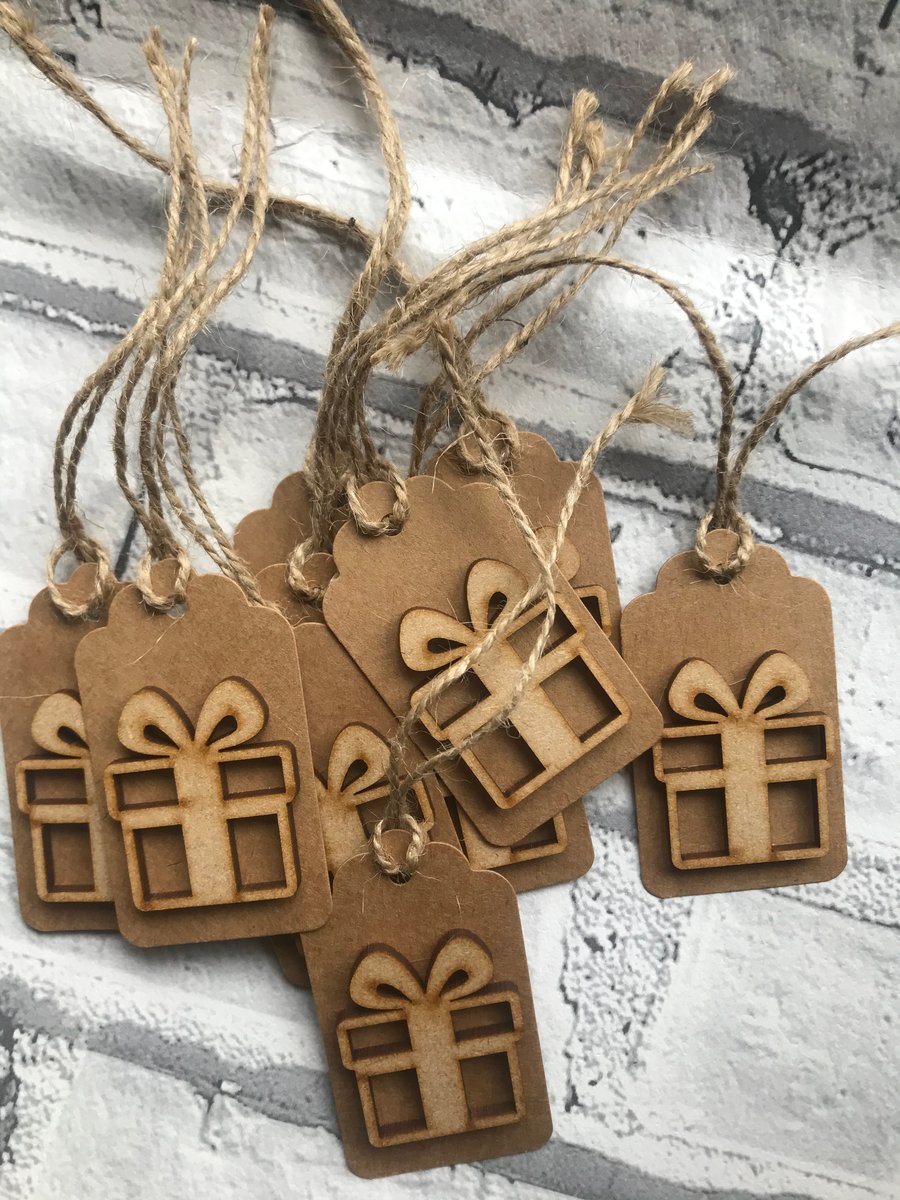 10 x handmade wooden present gift tags 