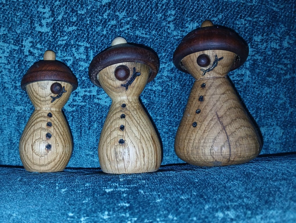 Reclaimed Oak snowmen