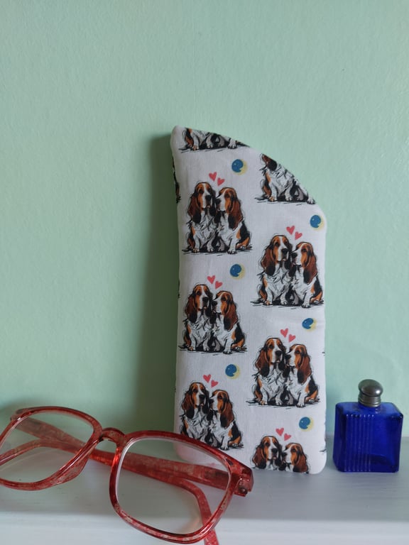 Basset Hounds Glasses Case Vision Storage Soft 