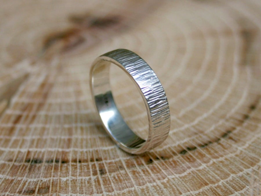 Handmade Men's Silver Tree Bark Ring