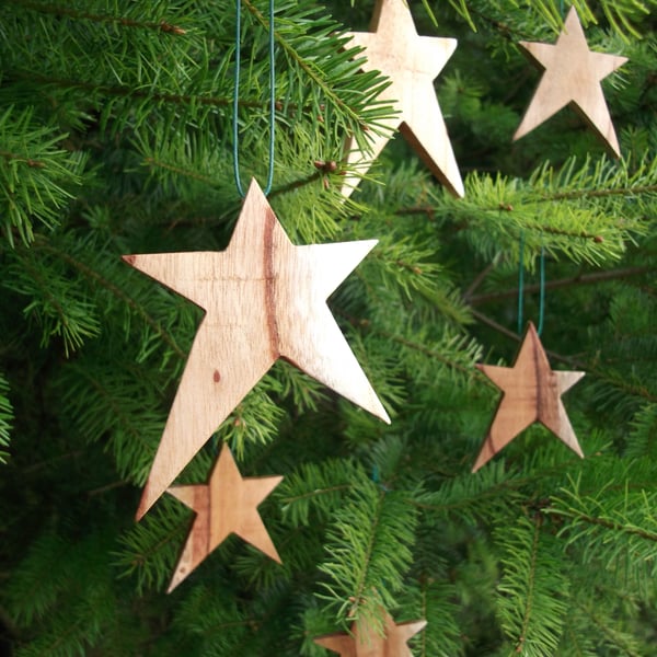 Recycled hanging stars