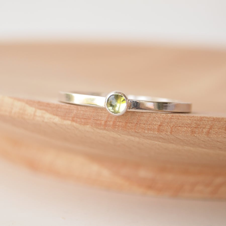 Peridot Stacking Ring in Silver 
