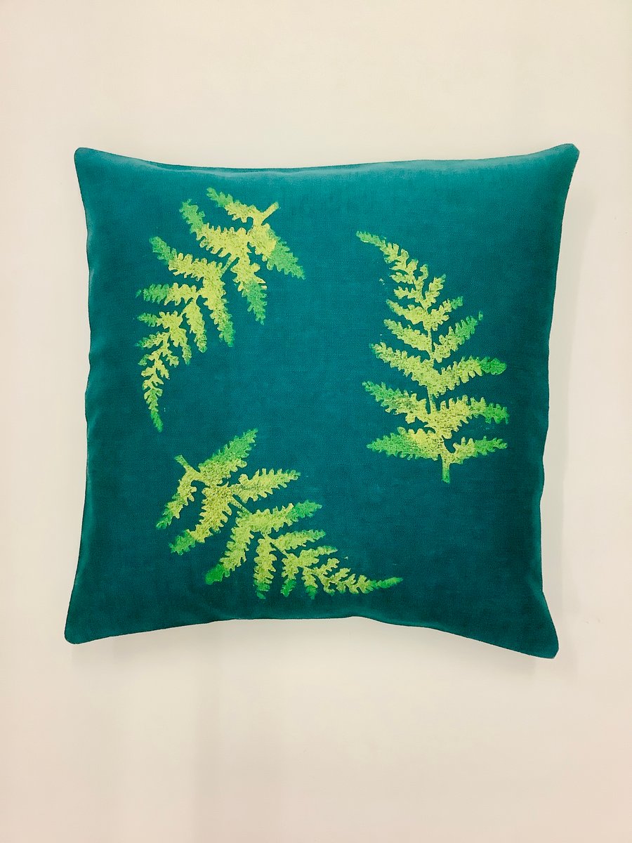 Green Large Fern linen cushion cover
