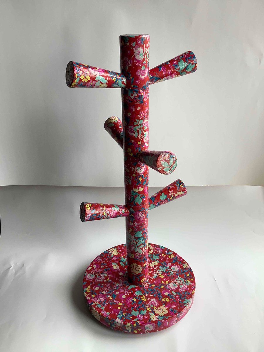 Red floral decopatched wooden mug tree