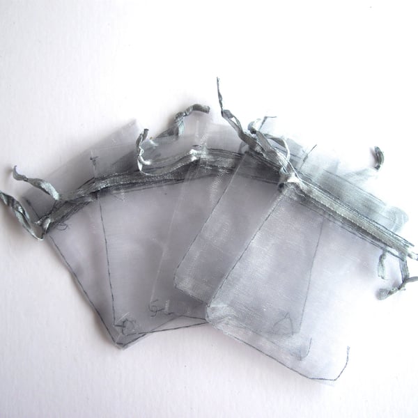 5 x Small Silver Organza Gift Bags