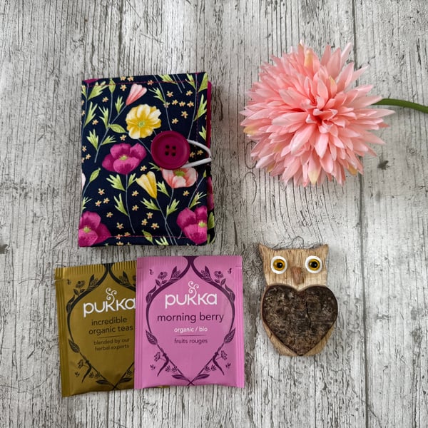 Fabric tea bag holder case pouch tea sachets floral print travel work wellbeing 