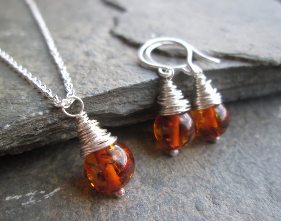 Amber Jewellery Set - Amber Necklace, Amber Earrings, Wire Wrapped Jewellery
