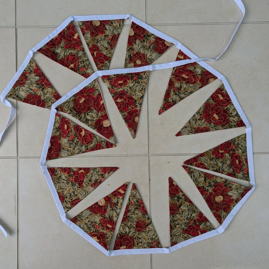 Bunting Christmas elegant floral