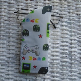 Gaming Gamer Glasses Case Lined & Padded 