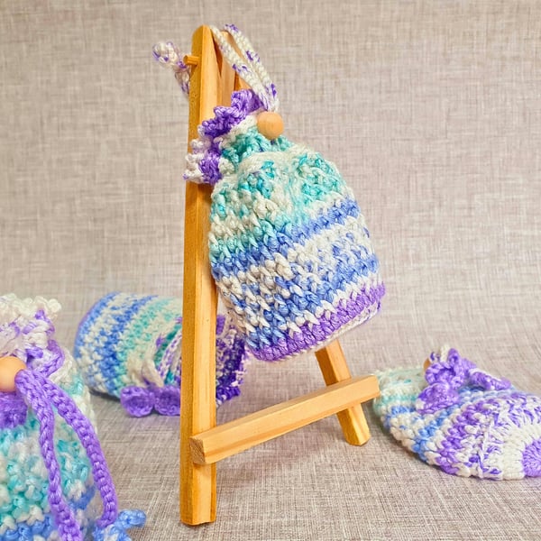 Small Crochet Drawstring Pouch, Favour Bag, Tooth Fairy Pouch, Dice Bag