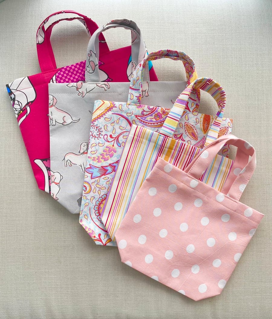 Small reusable gift bags shop