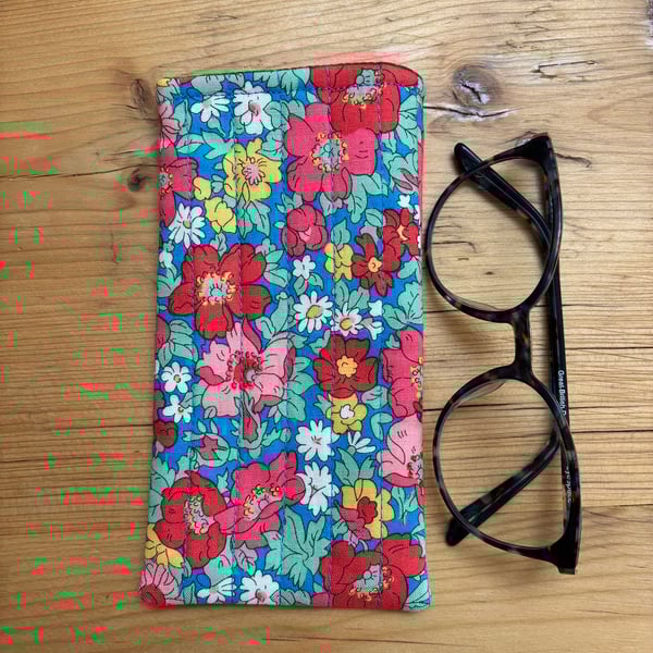 Liberty Cosmos Flower Print Quilted Fabric Glasses Case 