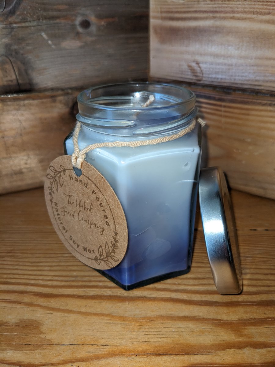LAVENDER SCENTED, HAND POURED,MARBLED SOY WAX CANDLE - 165g