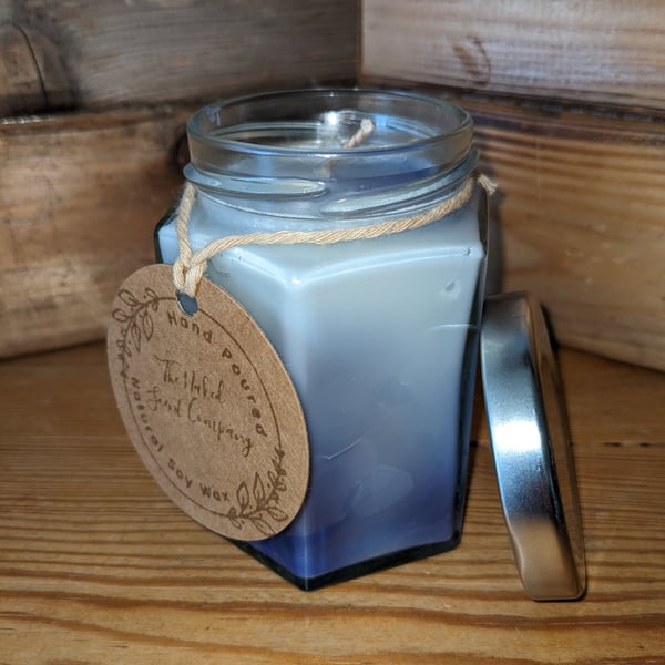LAVENDER SCENTED, HAND POURED,MARBLED SOY WAX CANDLE - 165g